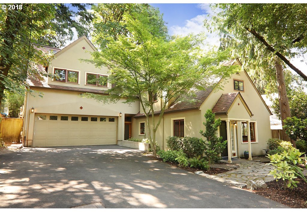 3810 Southwest Comus Street Portland, OR 97219 - Photo 1 of 31 Gallery Image 1