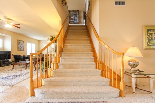 17764 Sidwell Street Granada Hills, CA 91344 - Photo 12 of 49