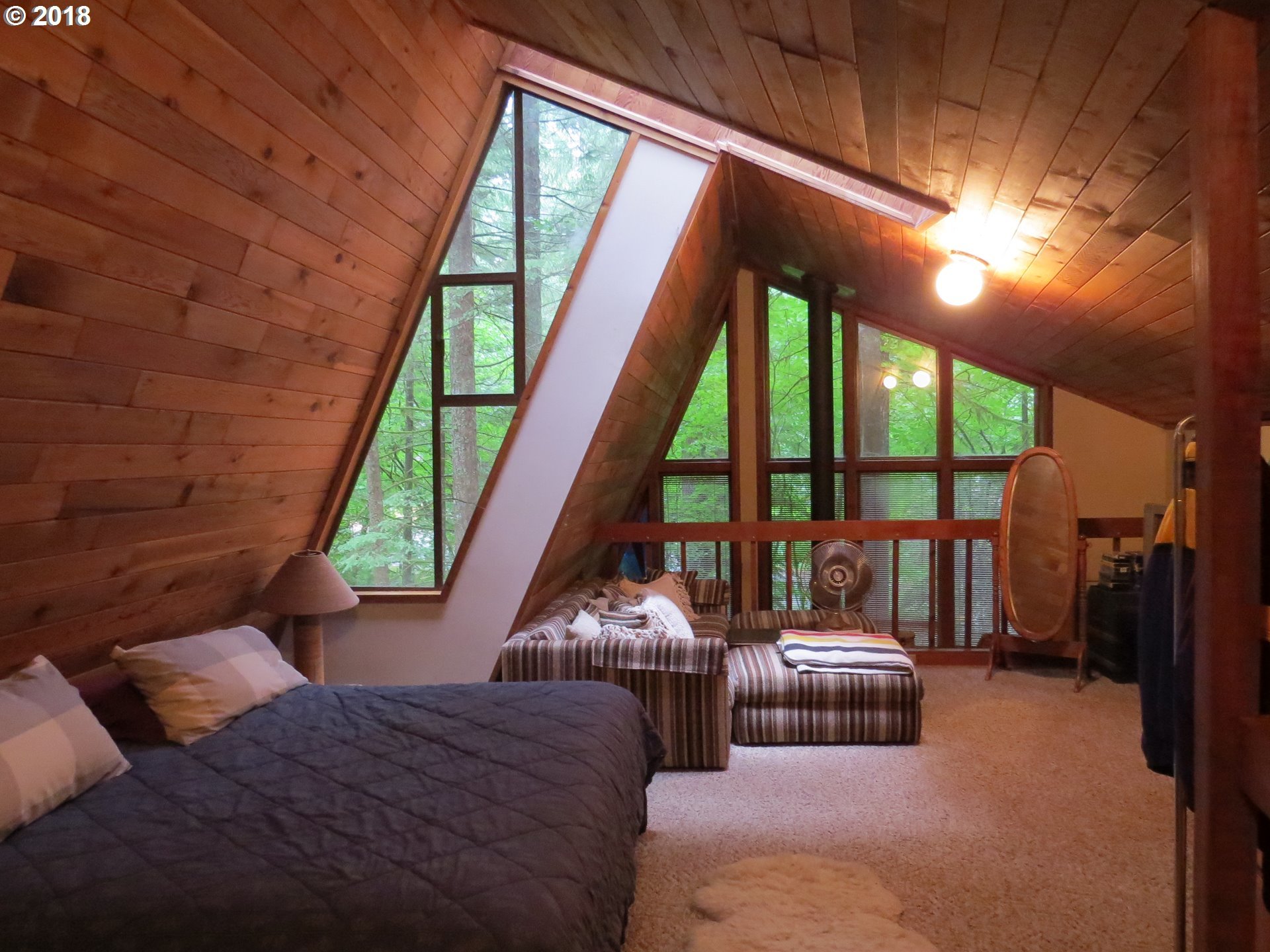 21238 East Crater Court Rhododendron, OR 97049 - Photo 2 of 5