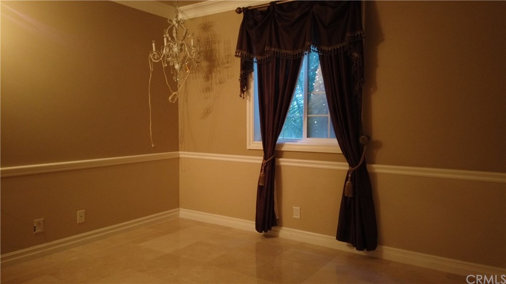 7455 Misty View Place Riverside, CA 92506 - Photo 19 of 55