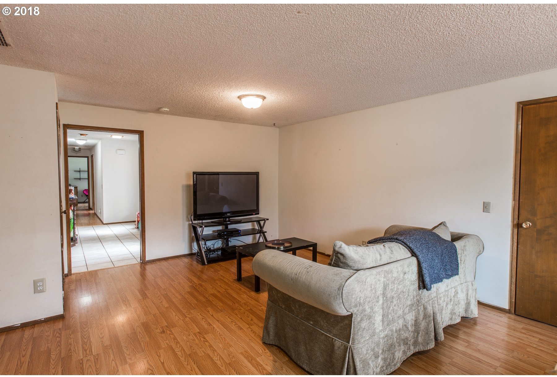 1422 Lawnridge Avenue Springfield, OR 97477 - Photo 7 of 20 Gallery Image 7