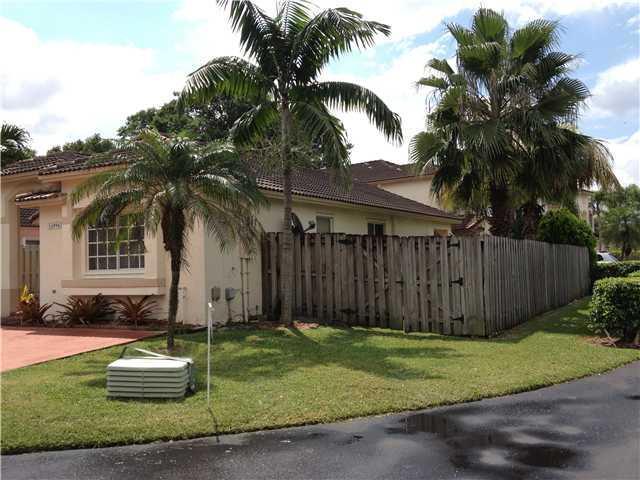 14996 Southwest 142nd Street Miami, FL 33196 - Photo 7 of 18