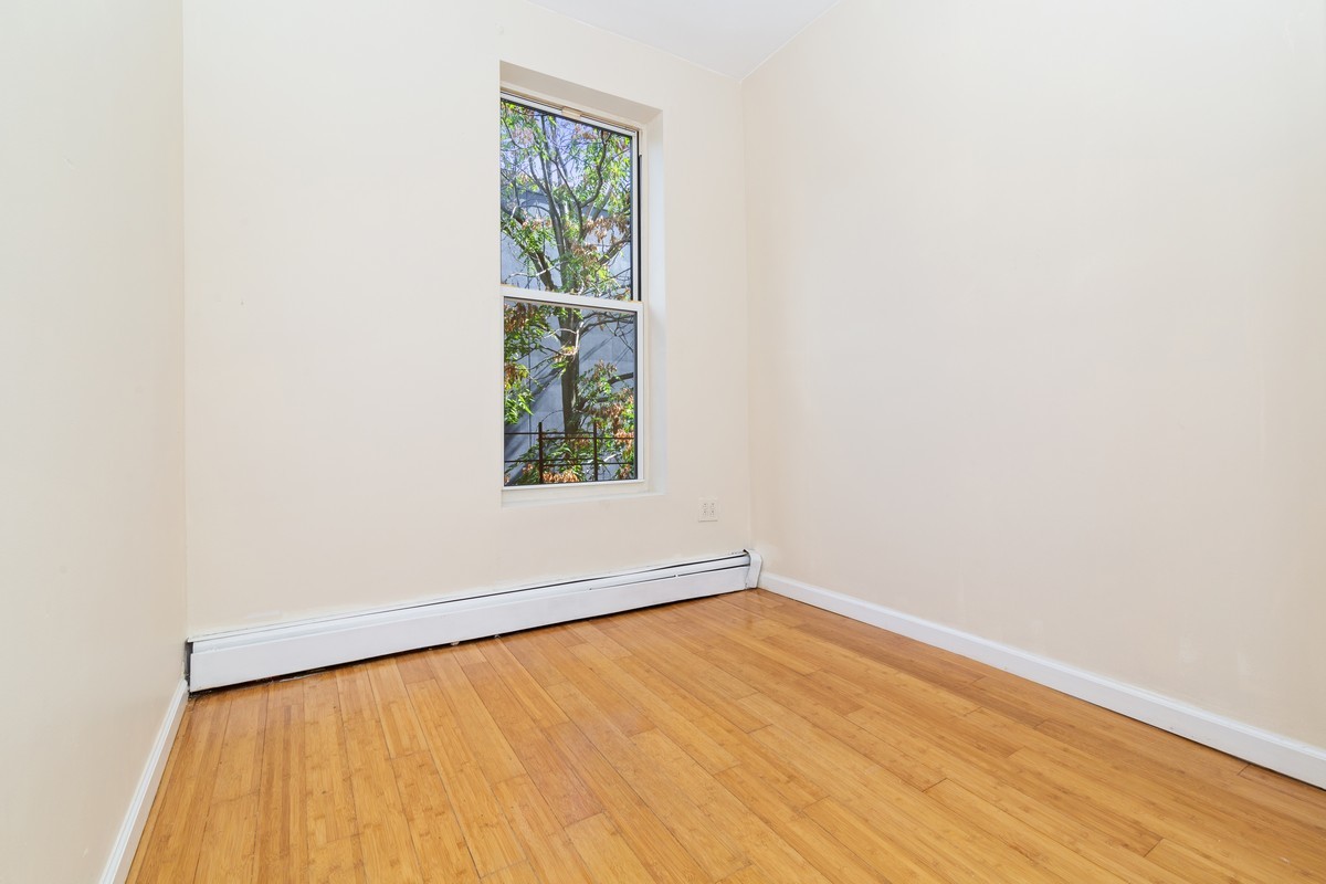 107 Albany Avenue, Unit 3 Brooklyn, NY 11213 - Photo 5 of 6