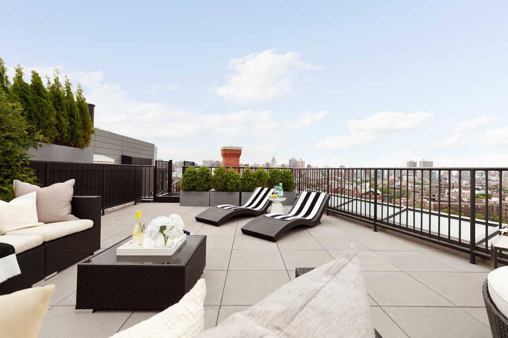 275 W 10th St, Unit Penthouse-B Manhattan, NY 10014 - Photo 19 of 33