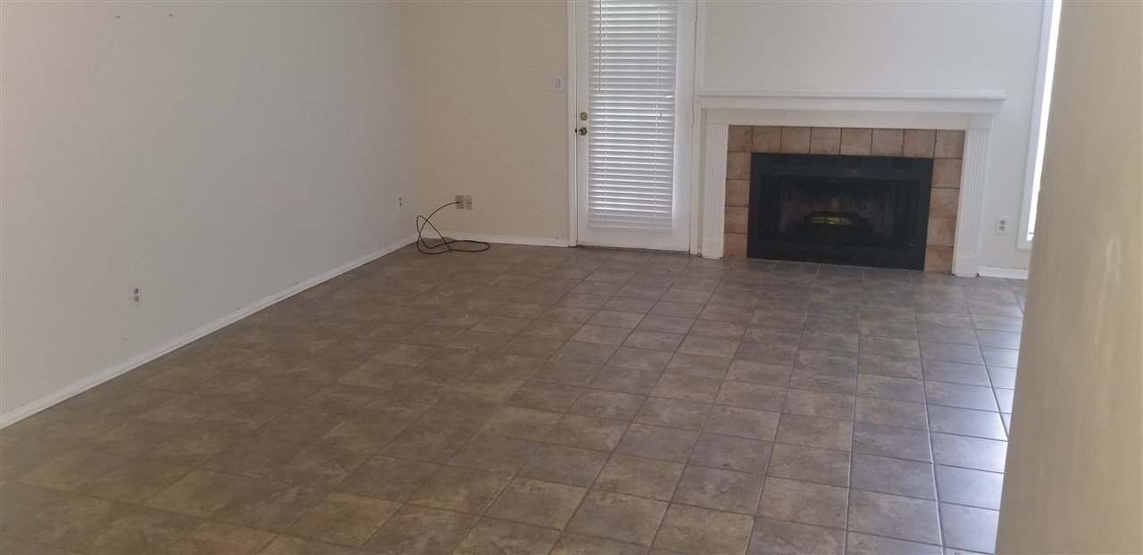 6963 Crestridge Road Memphis, TN 38119 - Photo 3 of 9 Gallery Image 3