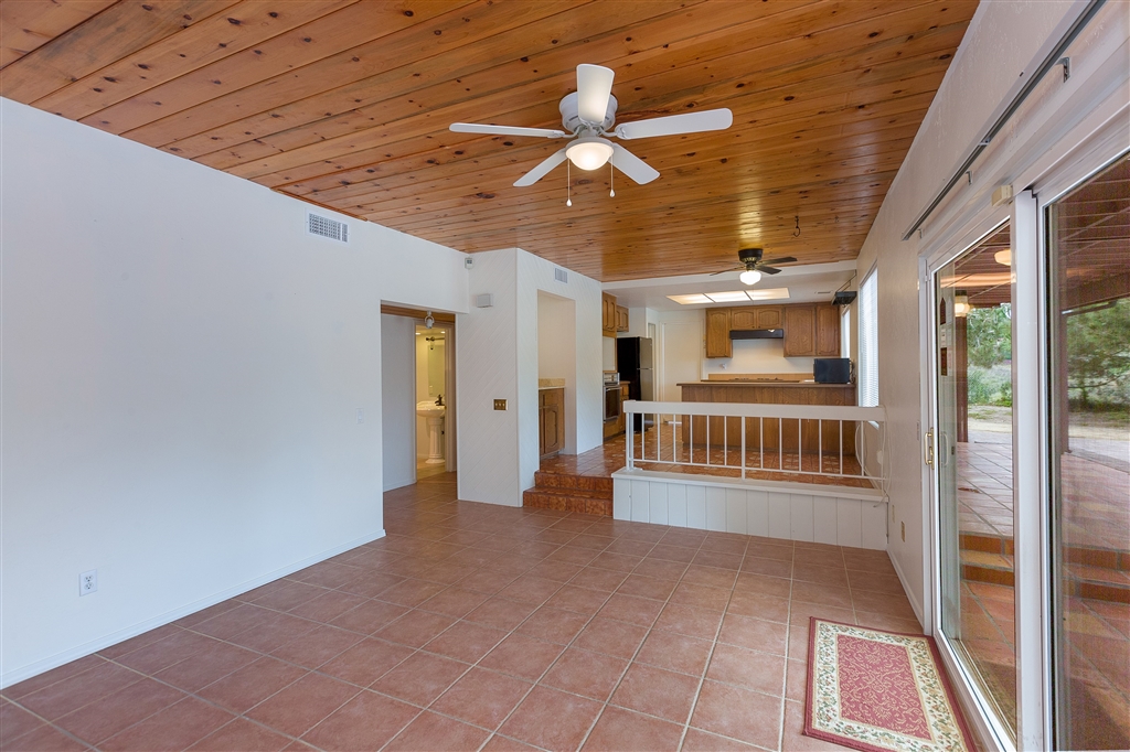 3336 Golfcrest Drive Oceanside, CA 92056 - Photo 13 of 25