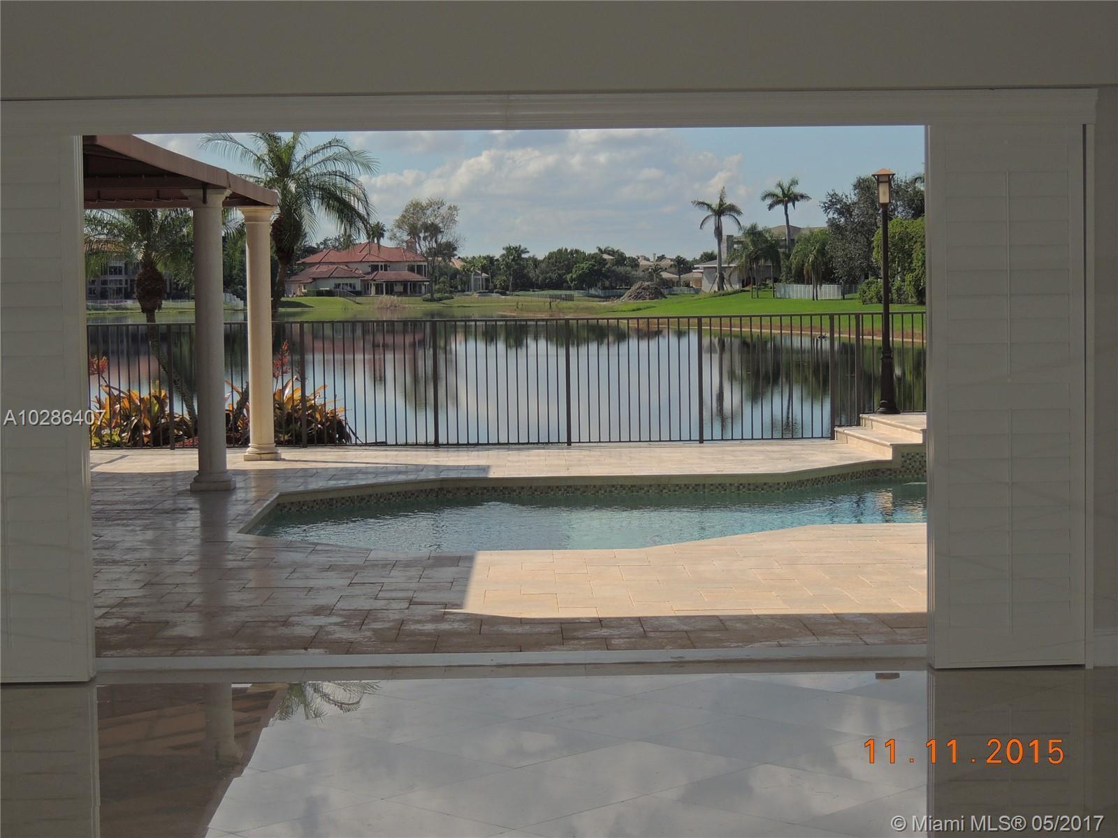2900 Paddock Road Weston, FL 33331 - Photo 3 of 36