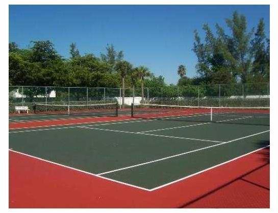 Hollywood Lakes Hollywood, FL 33019 - Photo 19 of 20