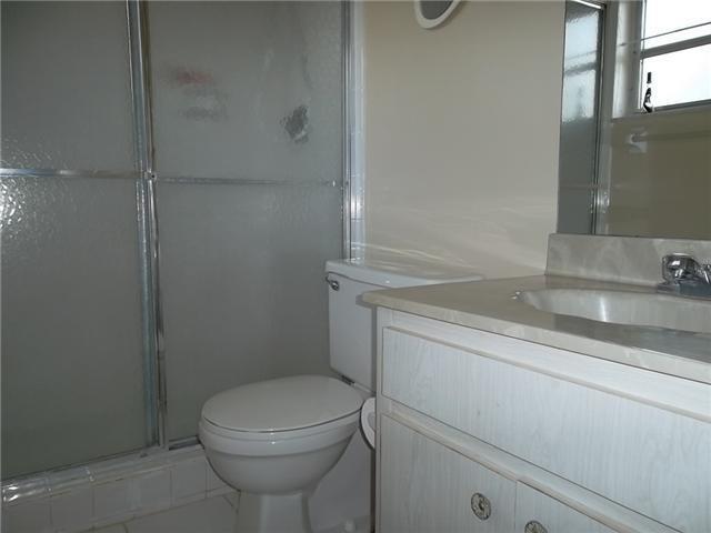 9374 Southwest 3rd Street, Unit 724 Boca Raton, FL 33428 - Photo 8 of 20 Gallery Image 8