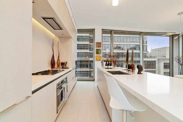 $3,900,000 | 160 Leroy Street, Unit NORTH 9C | West Village