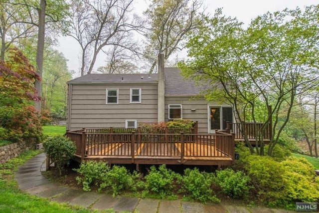 11 Watchtower Road Denville, NJ 07834 - Photo 21 of 25