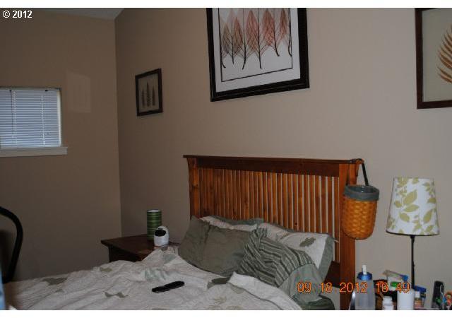 1100 Southwest 170th Avenue, Unit 202 Beaverton, OR 97003 - Photo 4 of 5