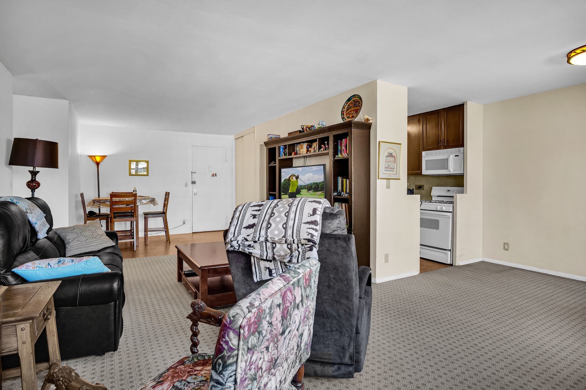 150 West End Avenue, Unit 17F Manhattan, NY 10023 - Photo 3 of 12