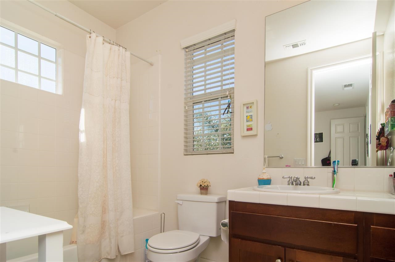 1493 Cascadia Lane Encinitas, CA 92024 - Photo 17 of 25