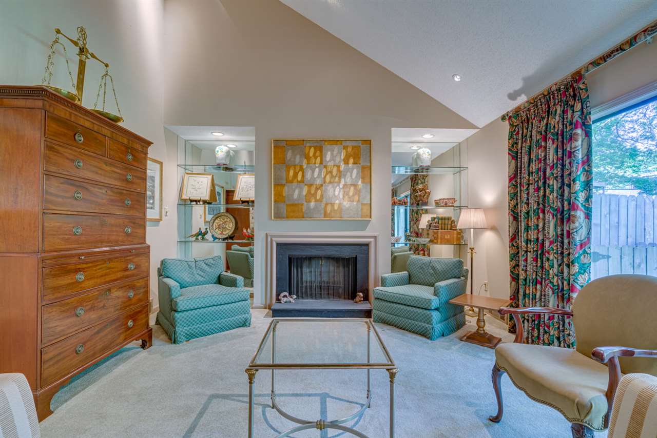 337 Cinnamon Drive, Unit 337 Memphis, TN 38117 - Photo 5 of 25