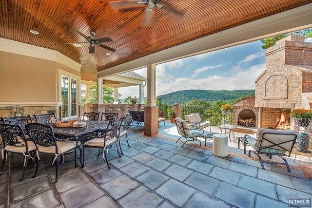 10 Weathervane Court Mahwah, NJ 07430 - Photo 21 of 25