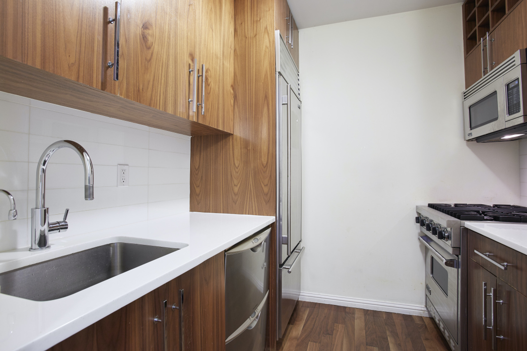 88 Greenwich Street, Unit 619 Manhattan, NY 10006 - Photo 3 of 13