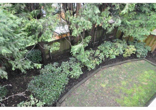 1809 Southwest Custer Street Portland, OR 97219 - Photo 11 of 14 Gallery Image 11
