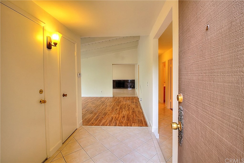 141 South Beth Circle Anaheim, CA 92806 - Photo 6 of 29