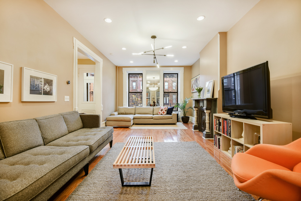 404 Jefferson Avenue Brooklyn, NY 11221 - Photo 4 of 20