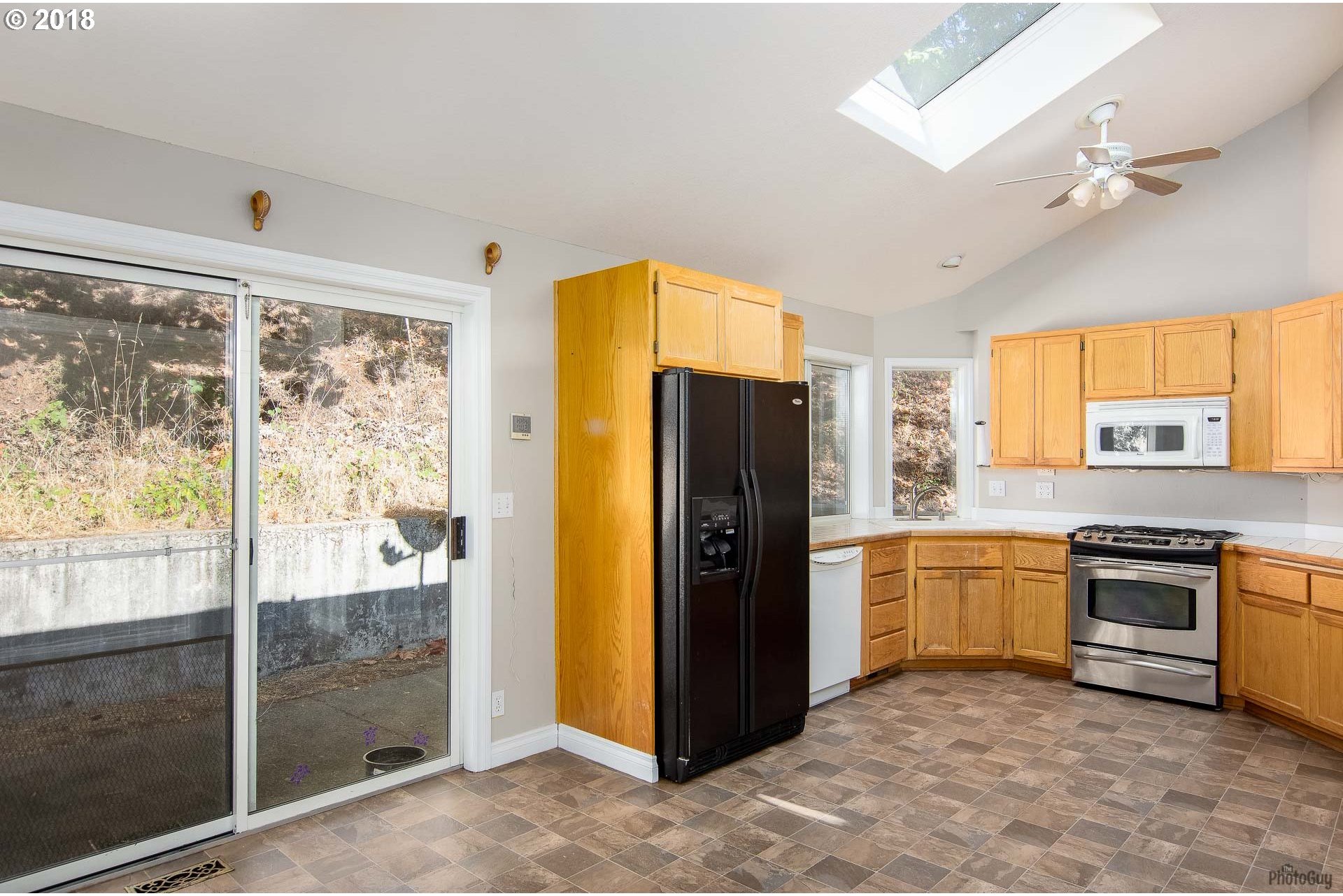 720 Brookside Drive Eugene, OR 97405 - Photo 15 of 31