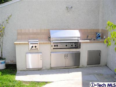 4908 Ramsdell Avenue La Crescenta, CA 91214 - Photo 7 of 12