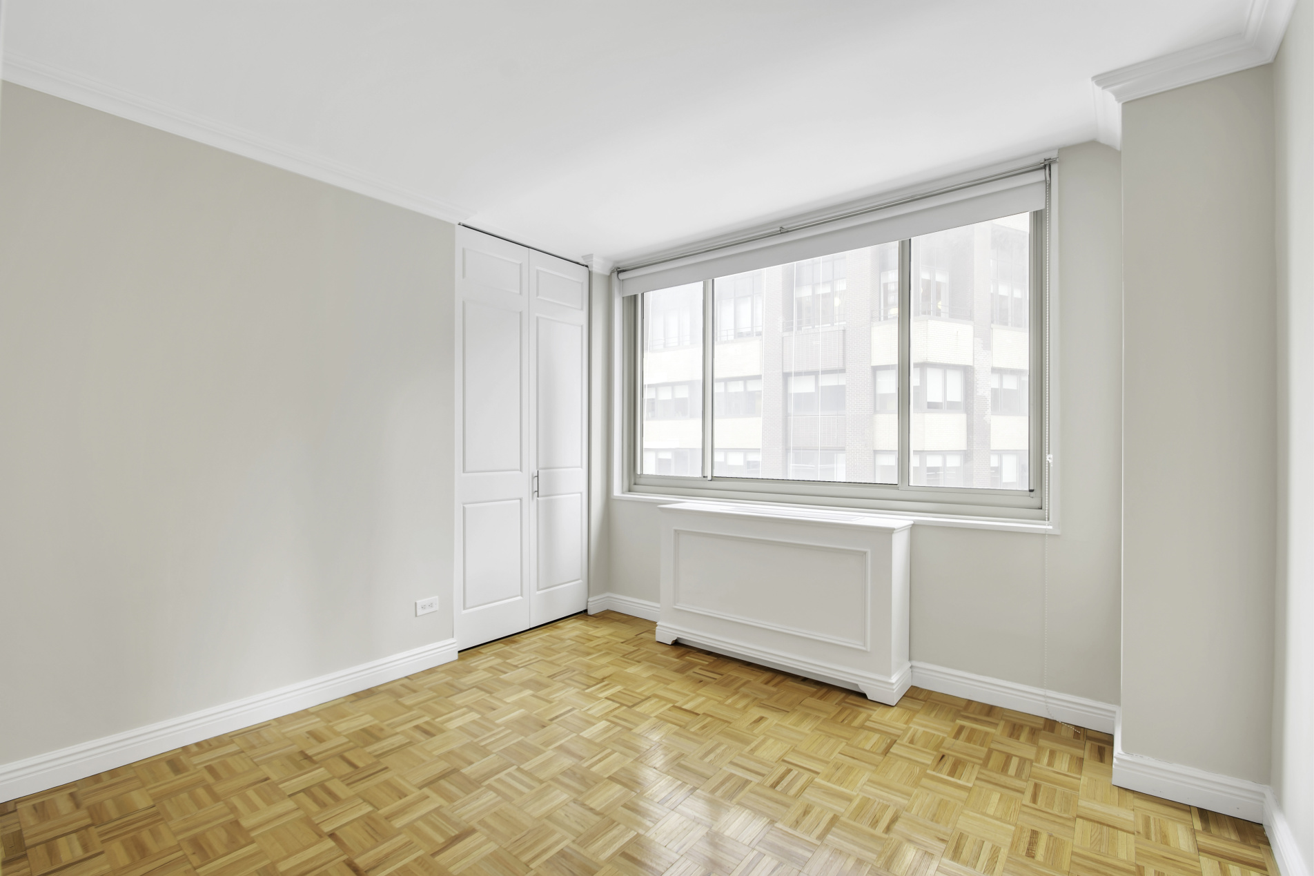 30 West 63rd Street, Unit 7O Manhattan, NY 10023 - Photo 2 of 5