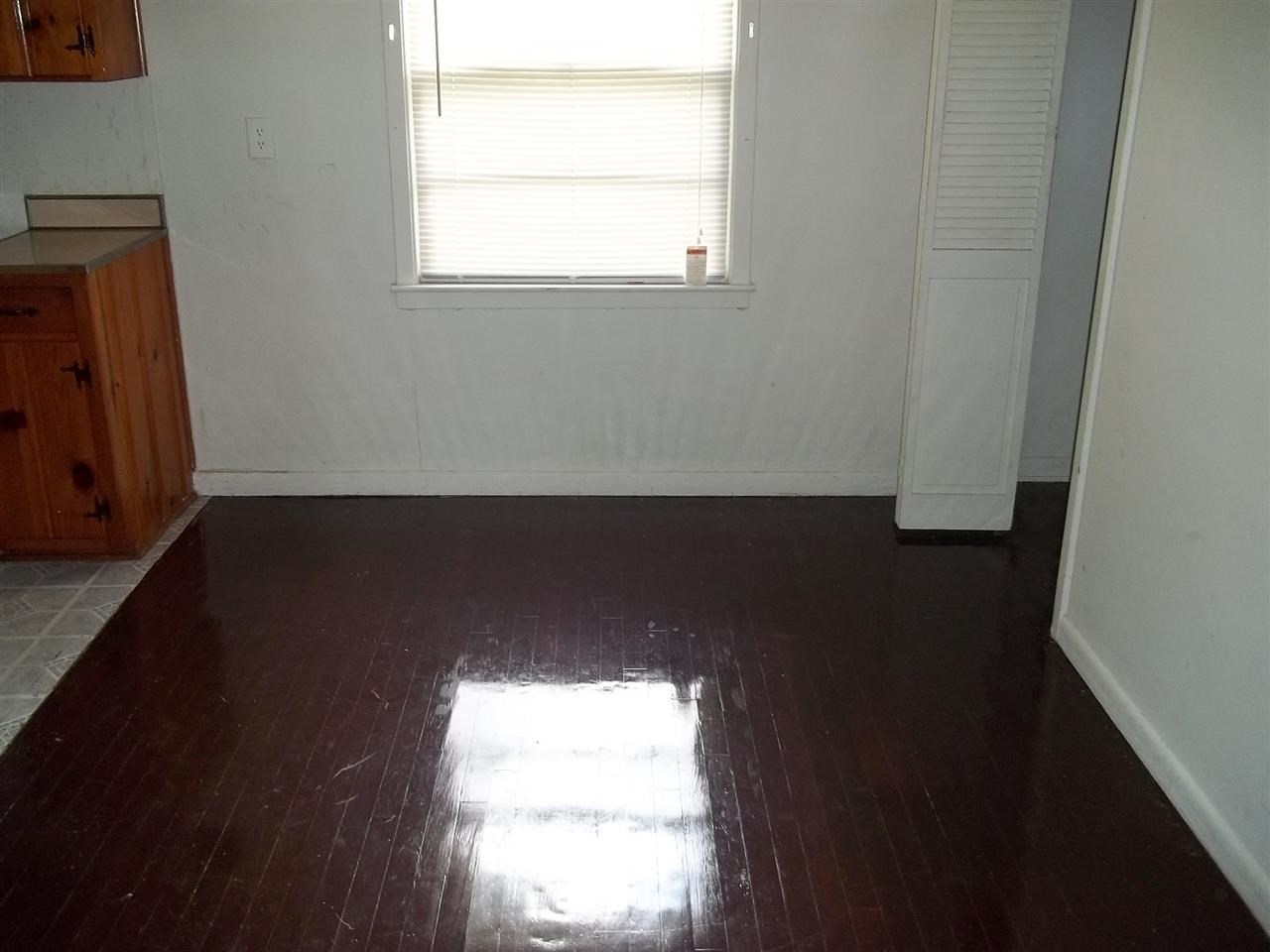 3236 South Edgeware Road Memphis, TN 38118 - Photo 3 of 13