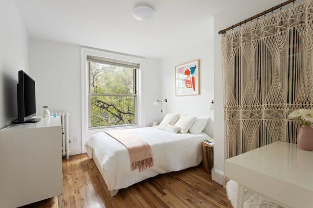 $695,000 | 427 15th Street, Unit 3C | Park Slope