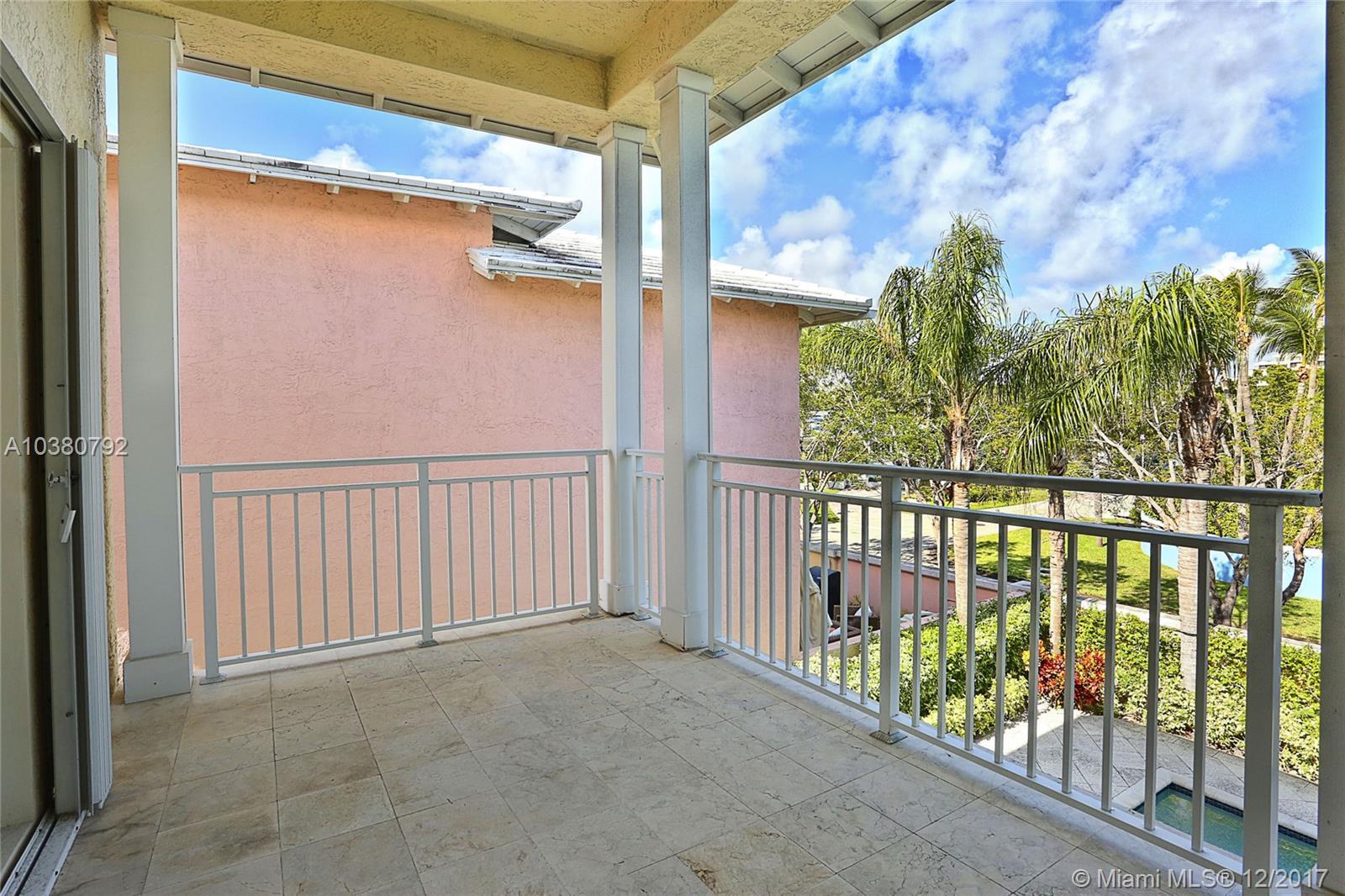 14 Turtle Walk Key Biscayne, FL 33149 - Photo 18 of 27
