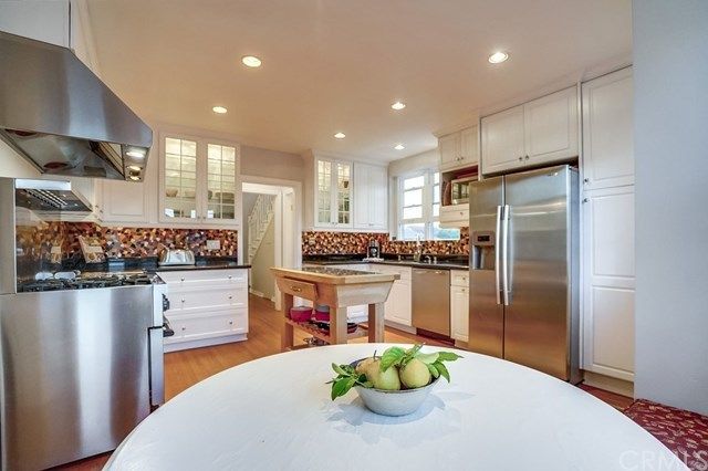 $1,062,500 | 3848 Linden Avenue, Long Beach, CA 90807