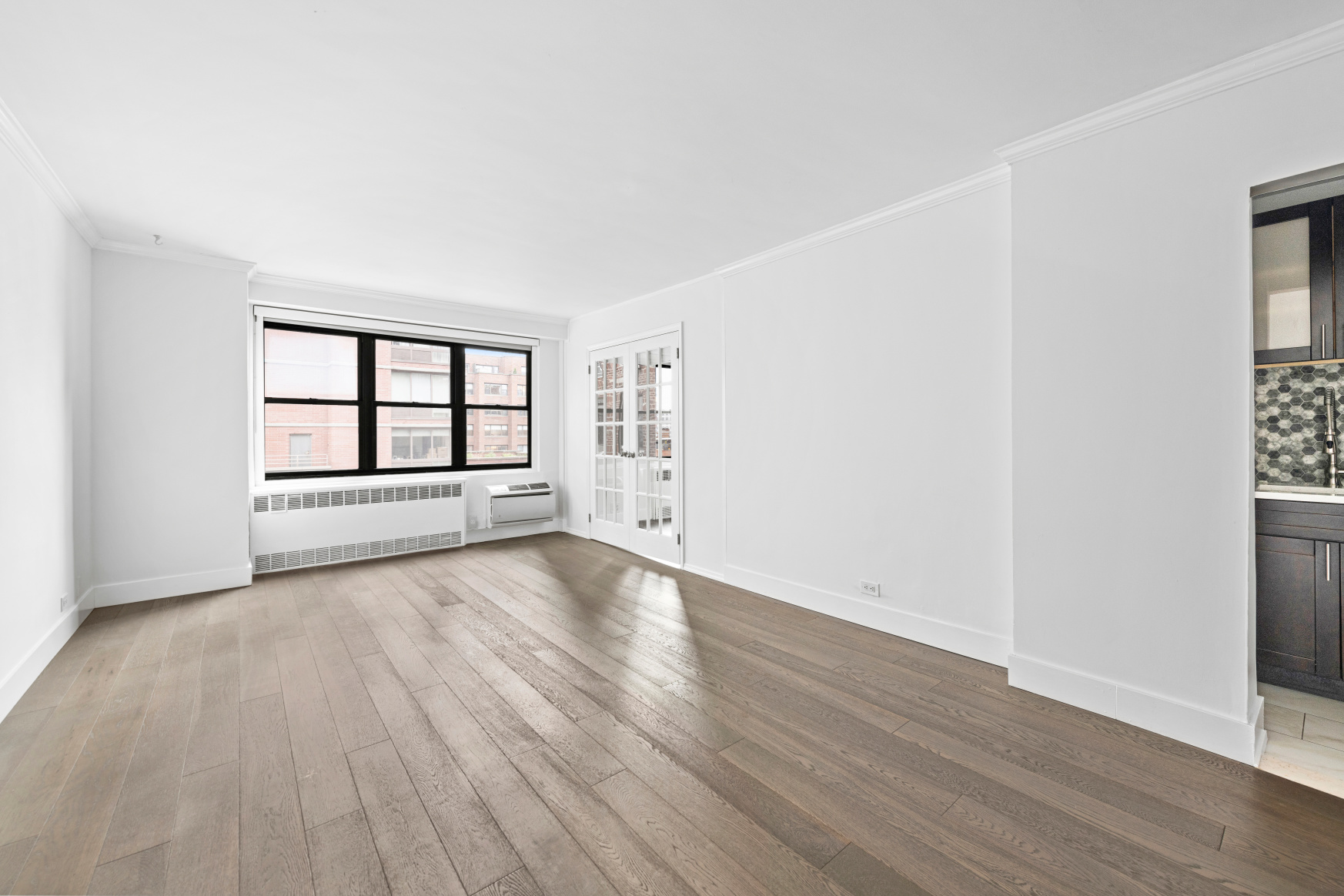301 East 63rd Street, Unit 9A Manhattan, NY 10065 - Photo 5 of 12