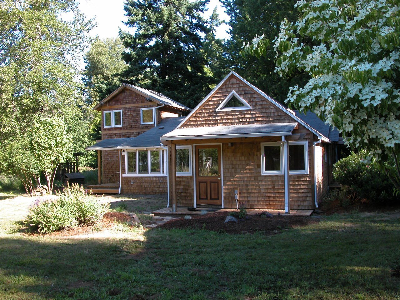 5640 Imai Road Hood River, OR 97031 - Photo 2 of 20 Gallery Image 2