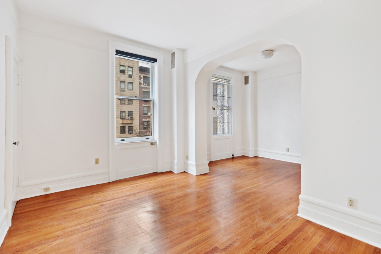 50 East 96th Street, Unit 3B Manhattan, NY 10128 - Photo 2 of 6