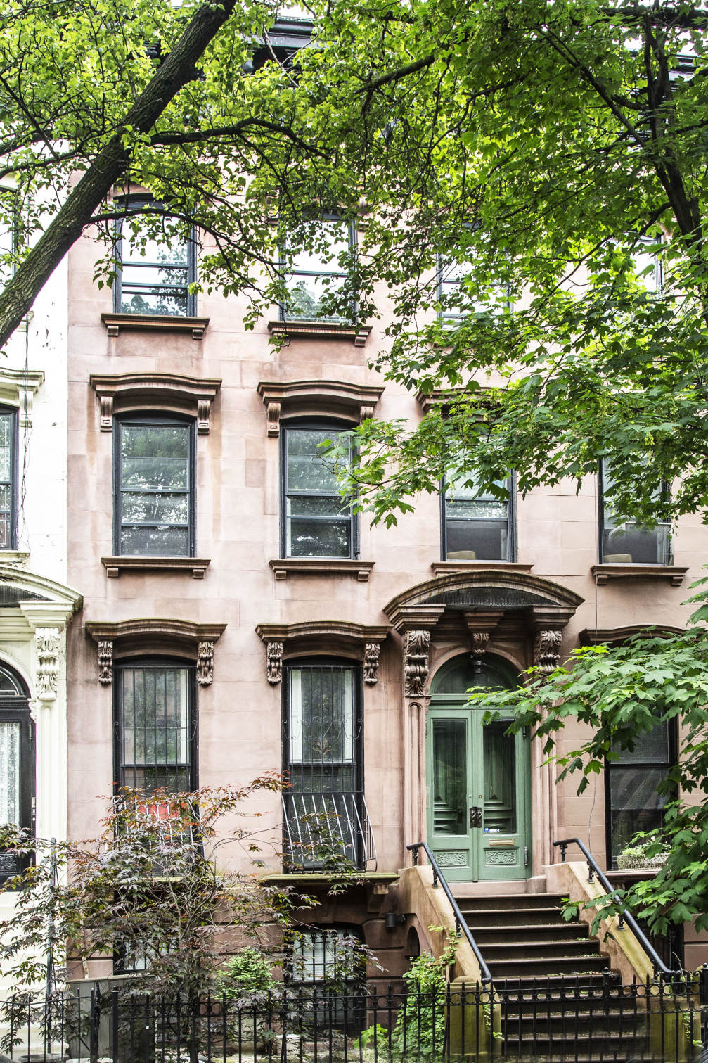 124 Park Place, Unit Upper Triplex Brooklyn, NY 11217 - Photo 12 of 15