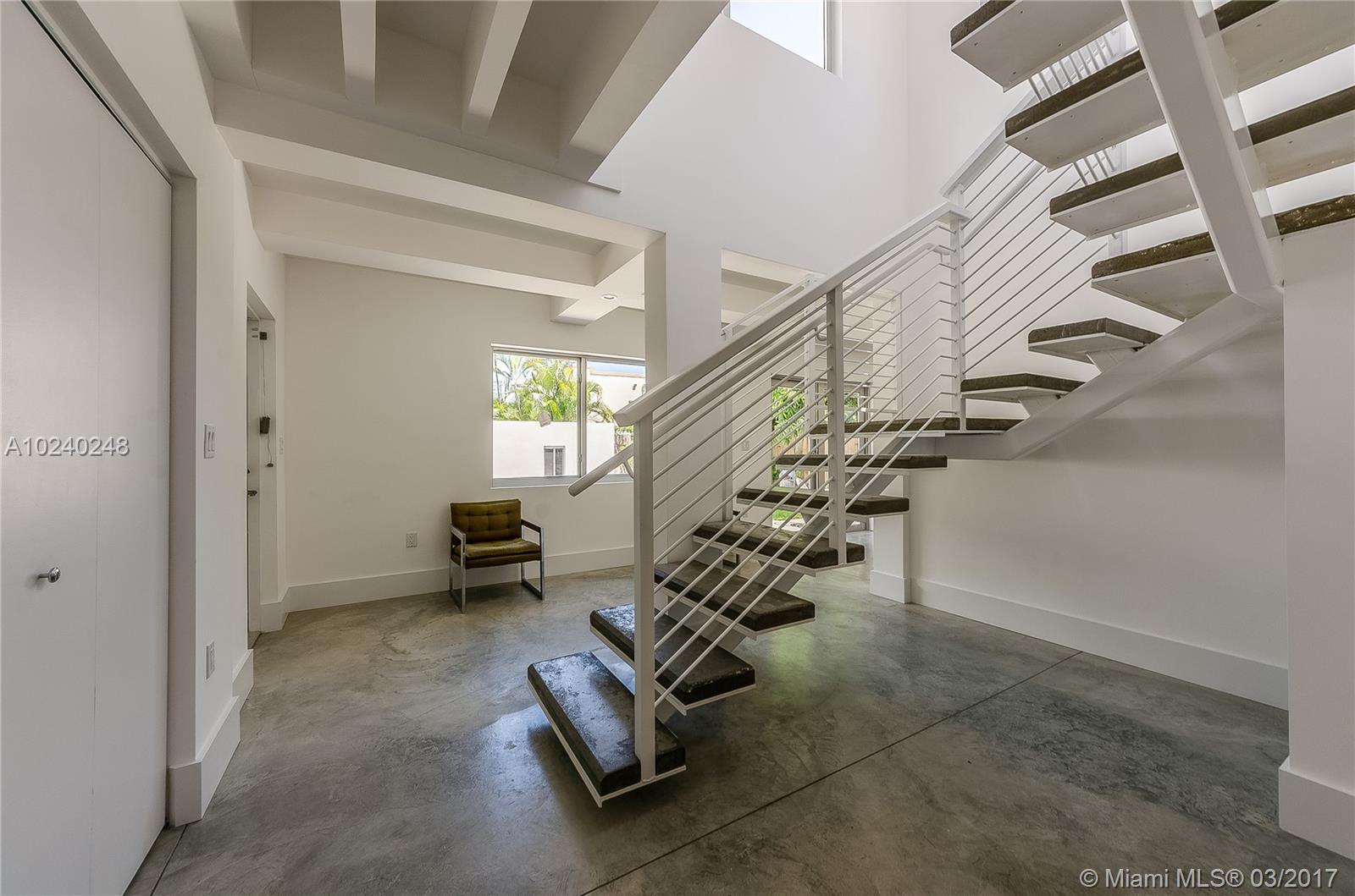 249 Southwest 20th Road Miami, FL 33129 - Photo 30 of 35