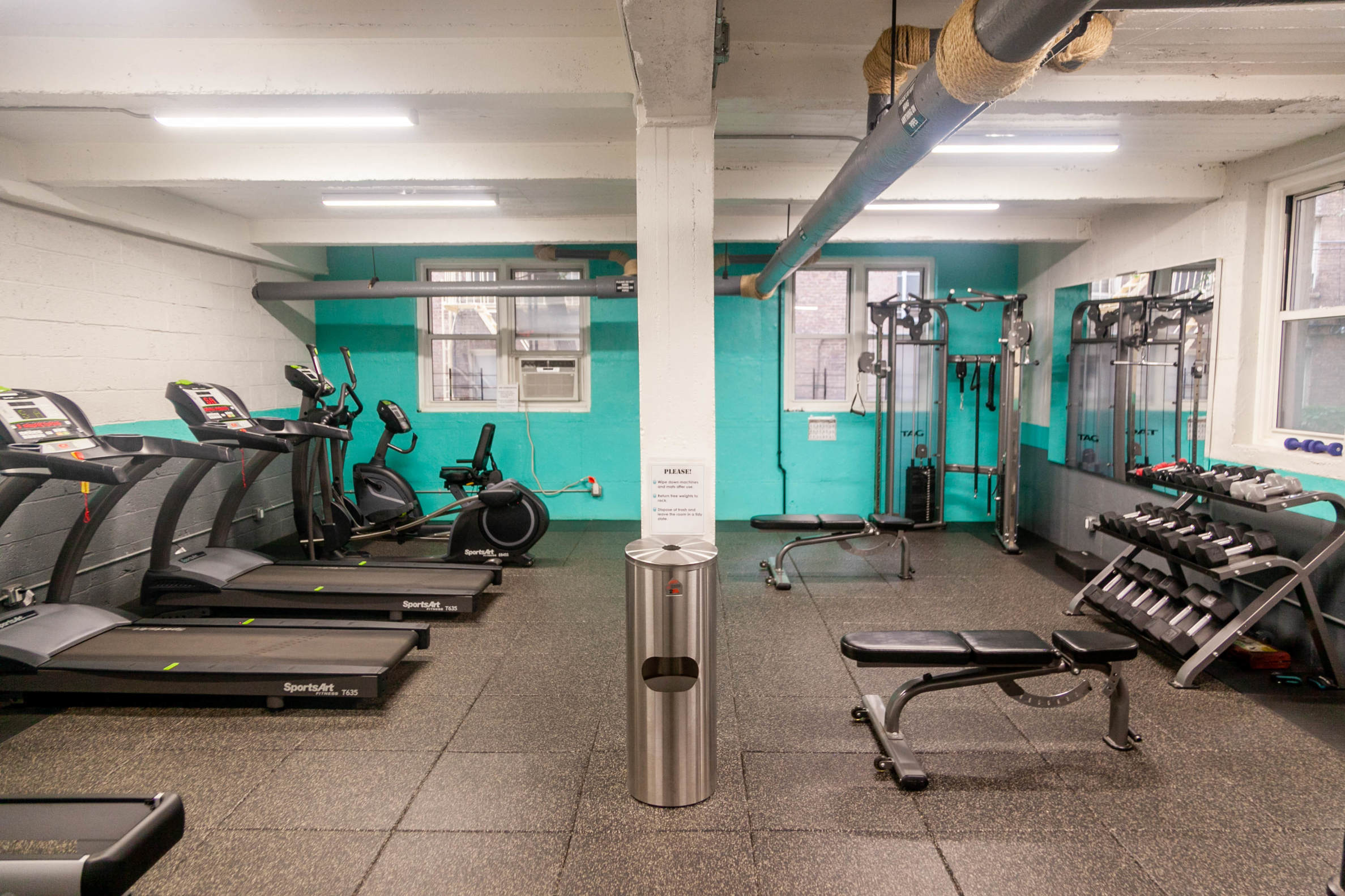 143 Bennett Avenue, Unit 2P Manhattan, NY 10040 - Photo 9 of 12