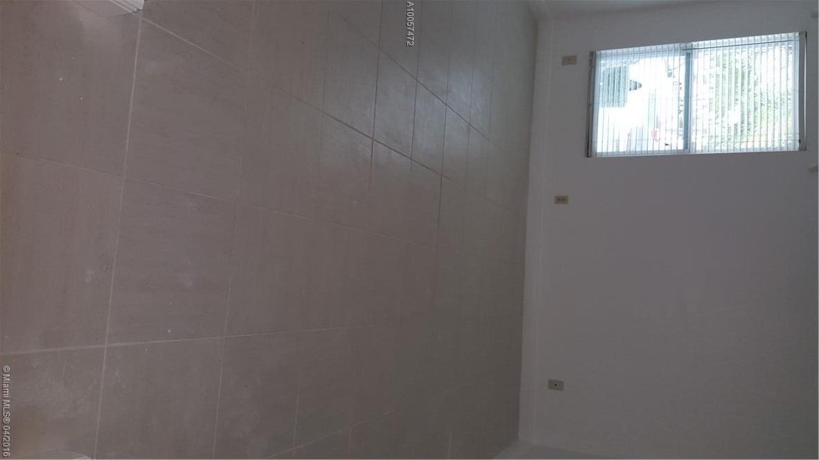 9065 Flynn Circle, Unit 4 Boca Raton, FL 33496 - Photo 17 of 32 Gallery Image 17