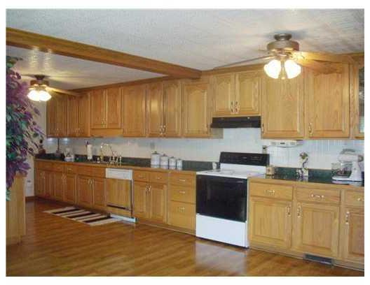 927 South Eighty Eight Road Carmichaels, PA 15320 - Photo 4 of 13 Gallery Image 4