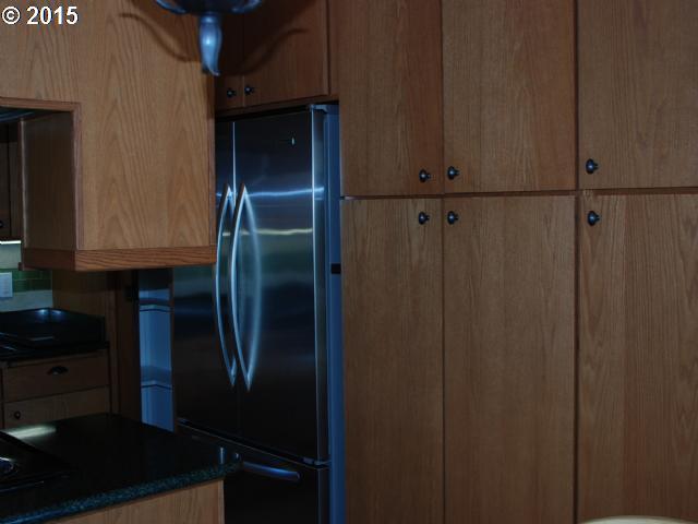 2600 Ridgeway Drive Reedsport, OR 97467 - Photo 6 of 14 Gallery Image 6