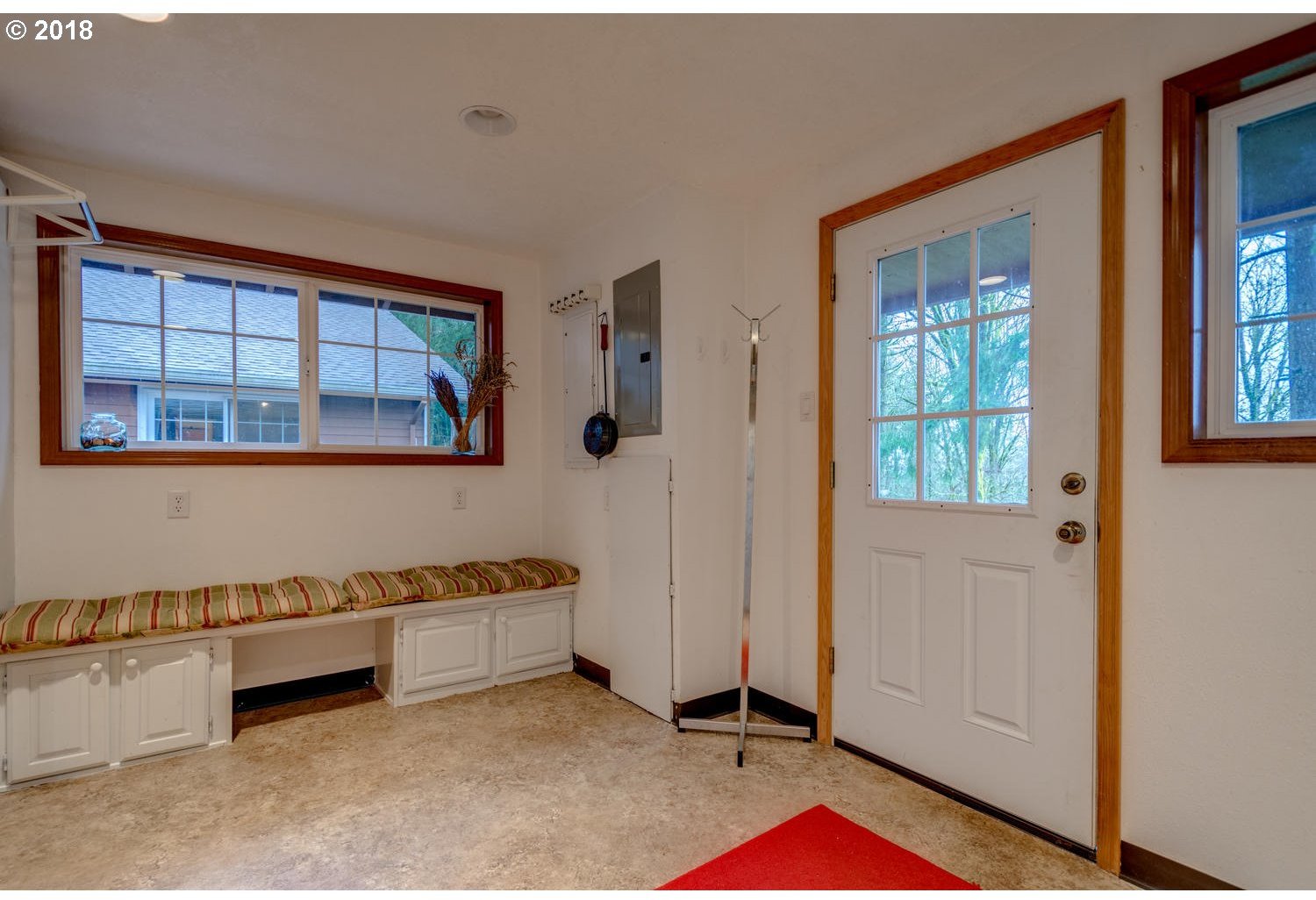 26415 Southwest Neill Road Newberg, OR 97132 - Photo 30 of 32 Gallery Image 30