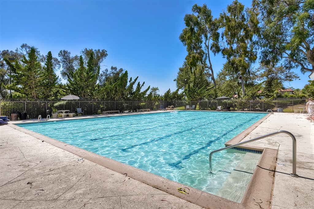 441 Raphael Court Encinitas, CA 92024 - Photo 22 of 25 HOA Community Pool