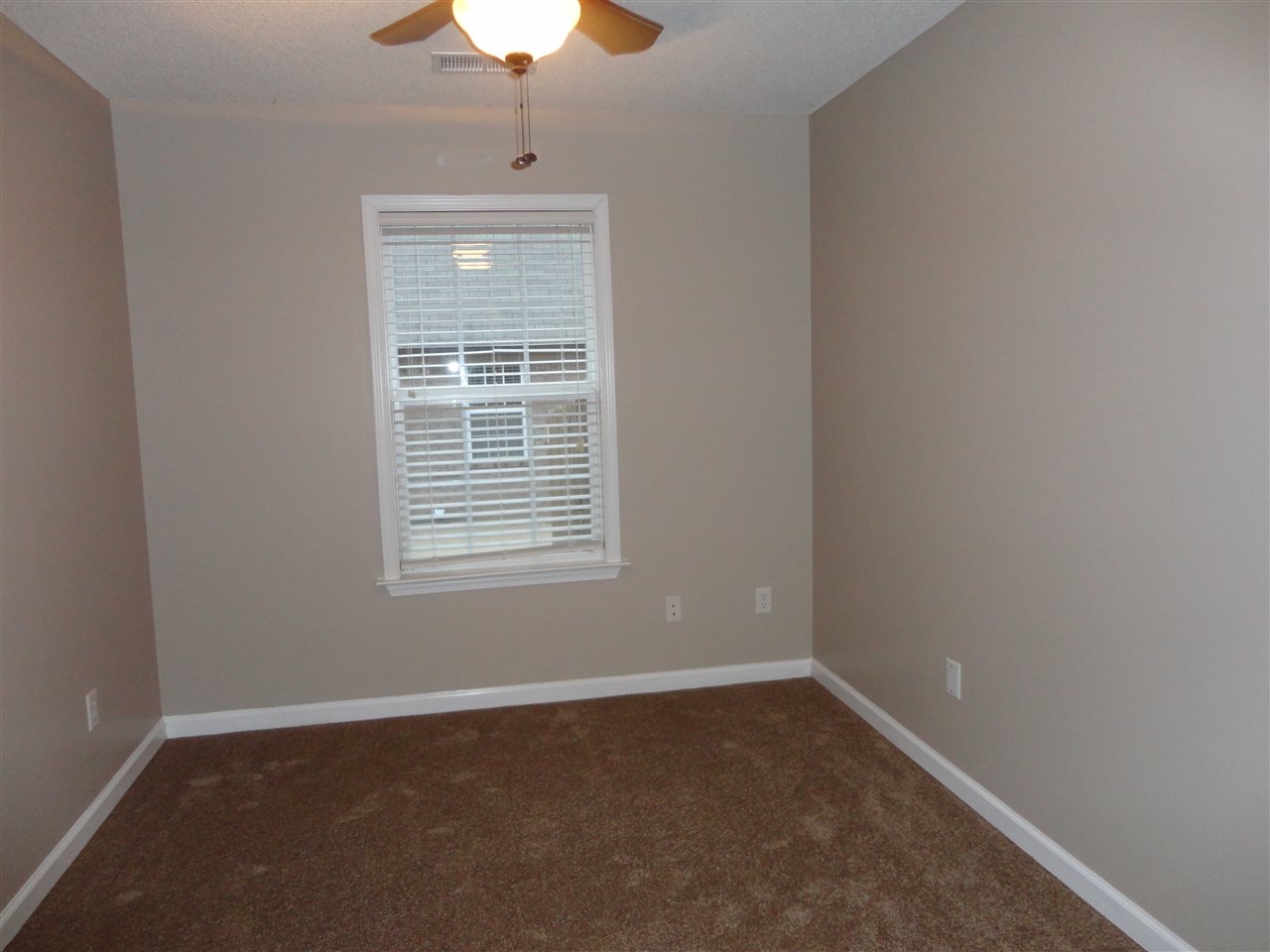 163 Rembert Drive Atoka, TN 38004 - Photo 12 of 24 Gallery Image 12
