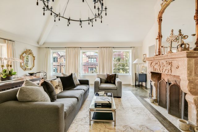 $6,400,000 | 455 West 20th Street, Unit 4W | Chelsea