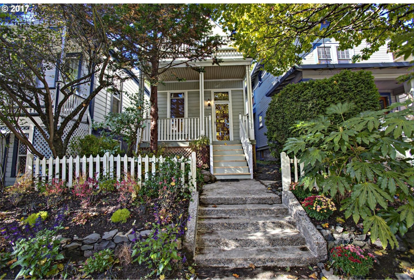 3321 Southwest Kelly Avenue Portland, OR 97239 - Photo 23 of 26 Gallery Image 23