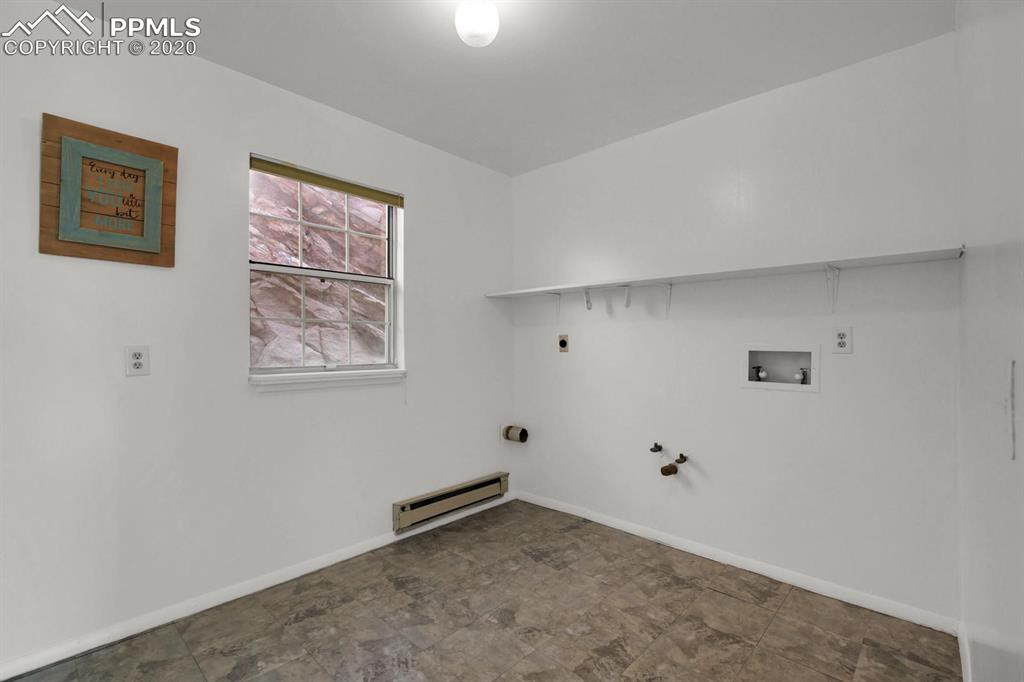 2125 Roca Roja Circle Colorado Springs, CO 80926 - Photo 12 of 37