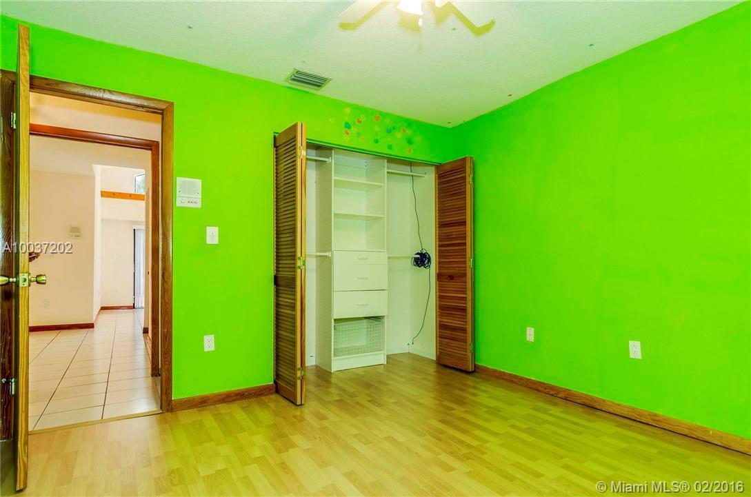 11480 Southwest 103rd Street Miami, FL 33176 - Photo 12 of 22