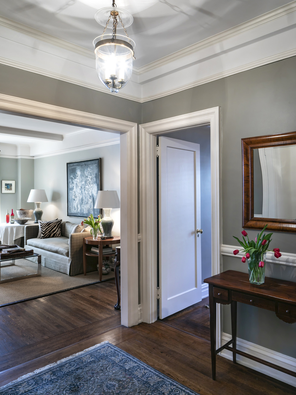 125 East 63rd Street, Unit 8A Manhattan, NY 10065 - Photo 3 of 11