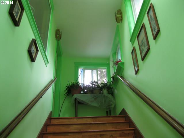 1722 Southwest Miles Street Portland, OR 97219 - Photo 14 of 14 Gallery Image 14