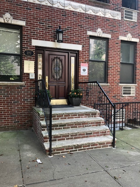 270 1st Street, Unit 2B Brooklyn, NY 11215 - Photo 7 of 8